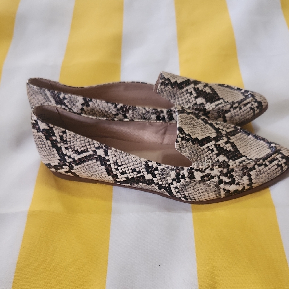Aldo Women's Black and Cream Snakeskin Loafers